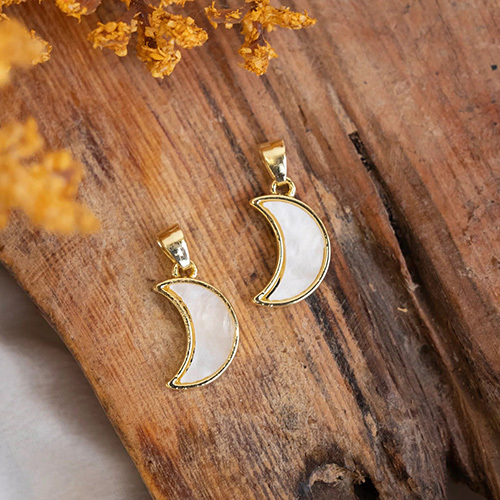 10mm Moon Enamel Charms Pendants