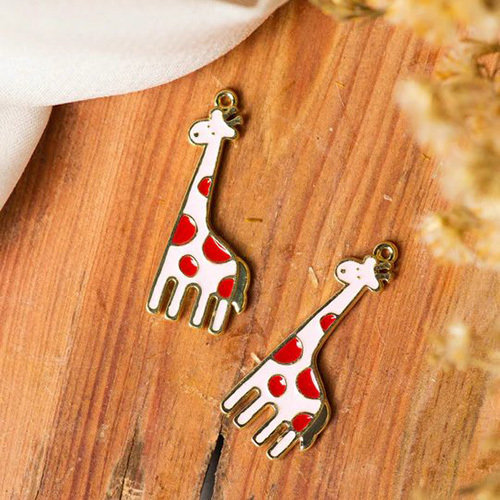 31mm Giraffe Enamel Charm Pendants