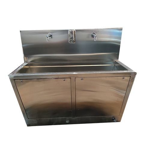 Manual foot surgical sink