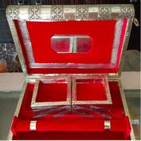 Ladies Jewellery Box - Color: Red Black