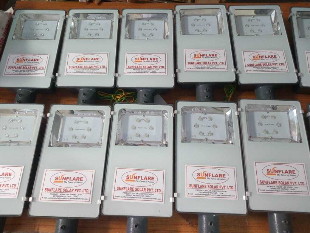 Semi Integrated solar LED street Light