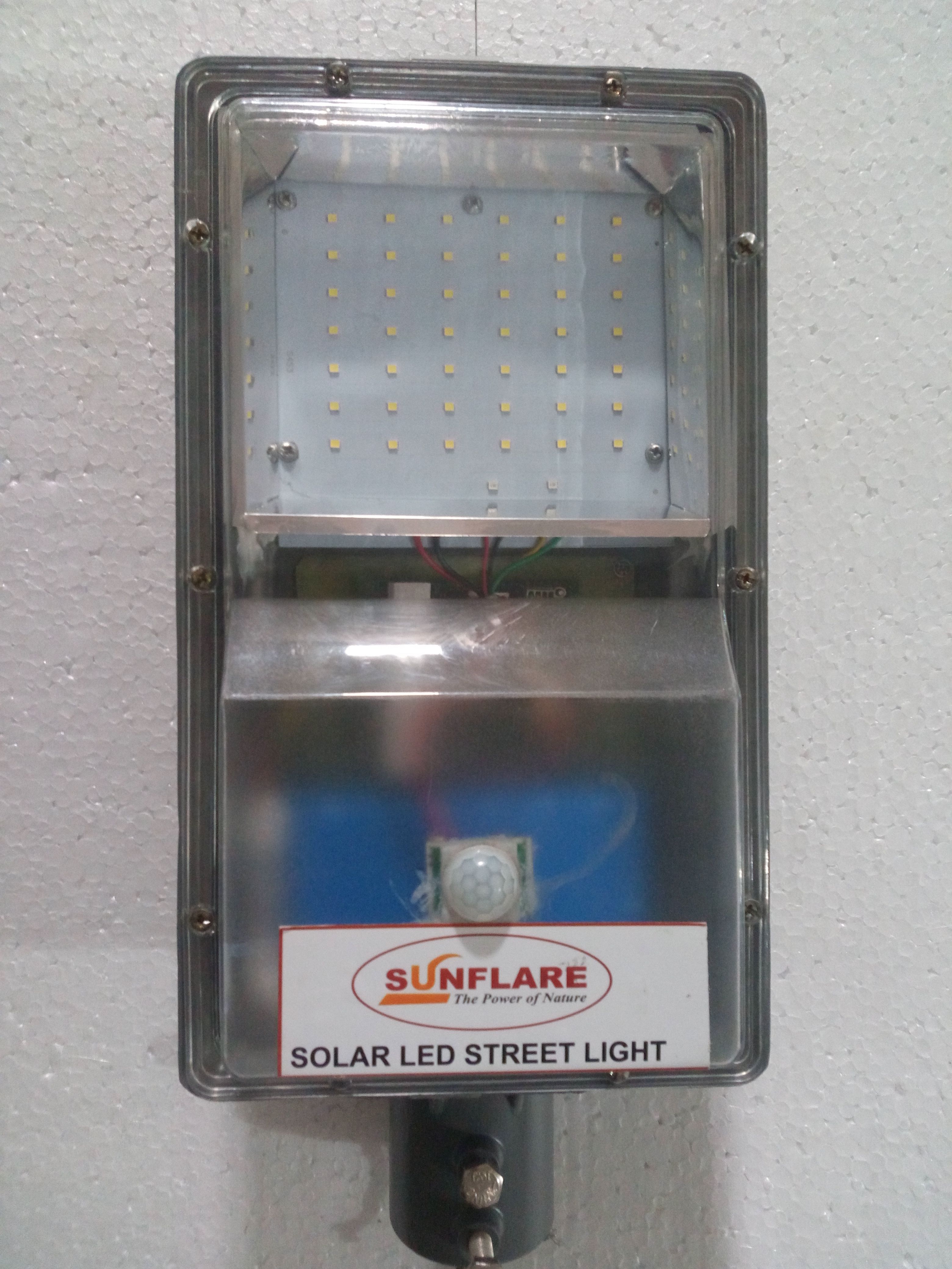 Semi Integrated solar LED street Light