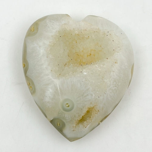 Agate Druzzy White Heart