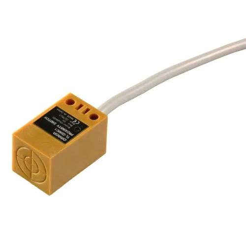 TL-Q5MC1 Omron Proximity Sensor