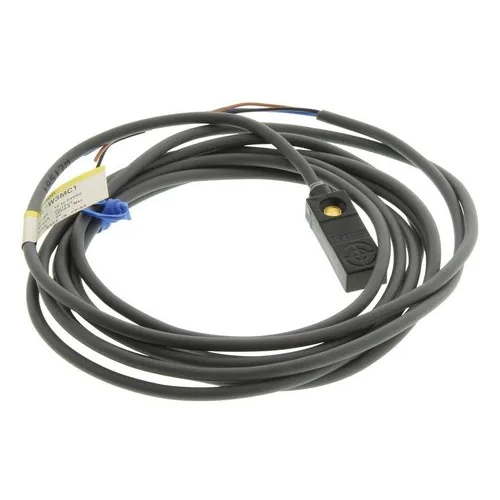 TL-W3MC1 Omron Proximity Sensor