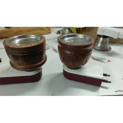 Wooden Electric Kapoor Dani