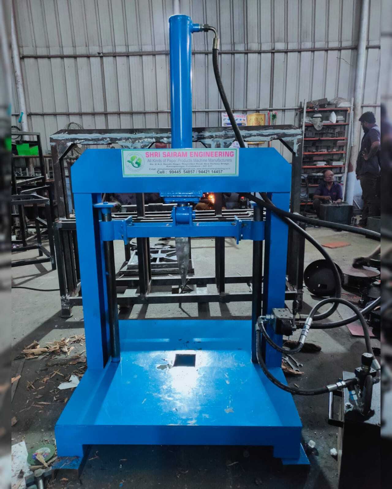 hydraulic wood cutting machine