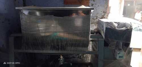 DRY POWDER MIXING MACHINE