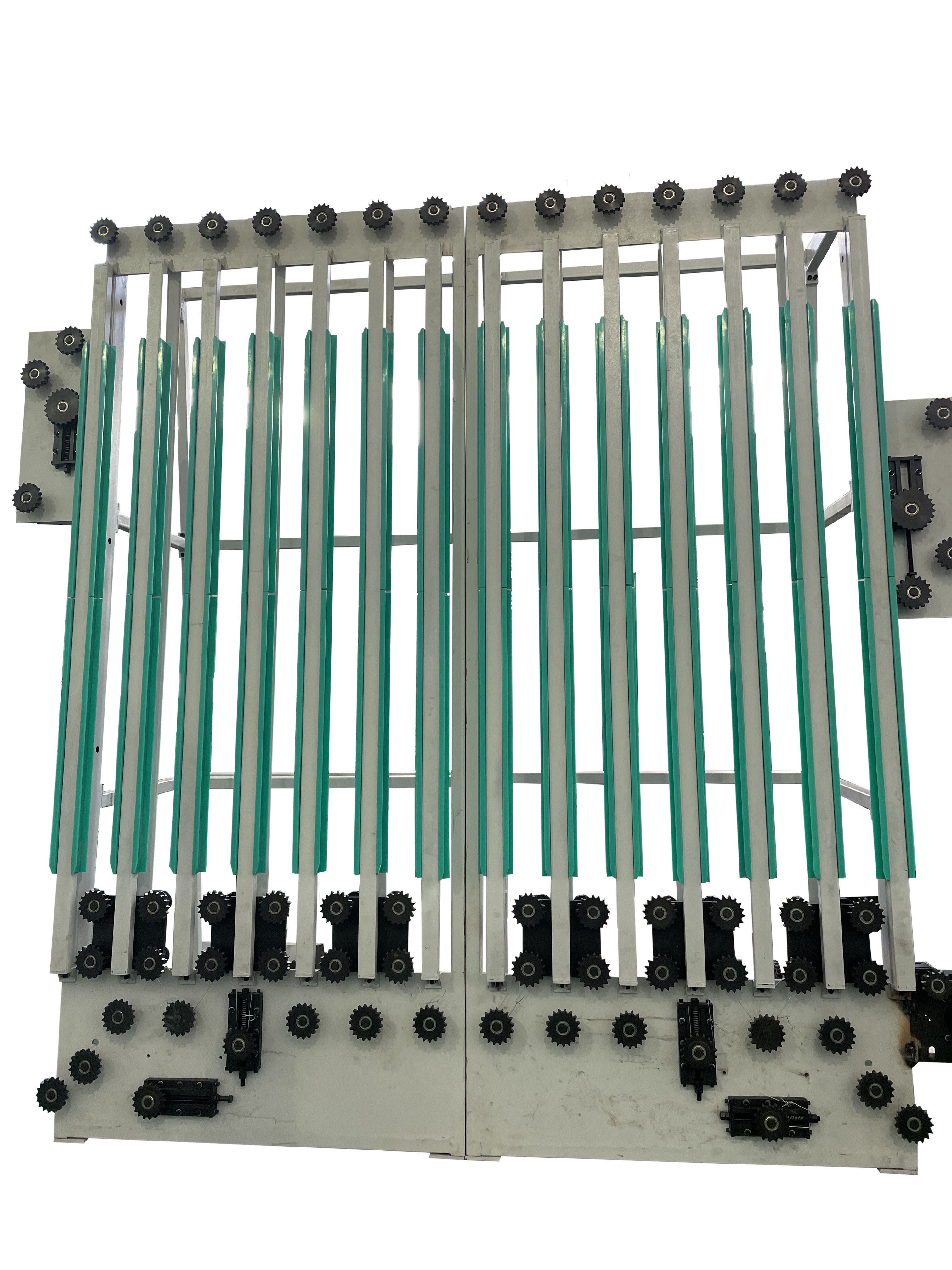 Accumulator for aluminum collapsible tubes making line