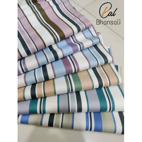 Mens Lining Shirting Fabric - Attributes: Washable