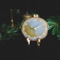 Natural Agate Crystal Stone Clock - Color: Multi