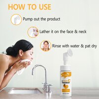 Premium Vitamin C Skin Brightening Glowing Skin FaceWash