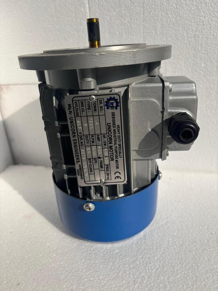 3 Phase Flange Mounted Motor - 5HP, 1440 RPM | Blue/Black Finish, 50 MHz Frequency