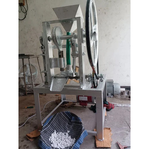 240 V Camphor Tablet Making Machine