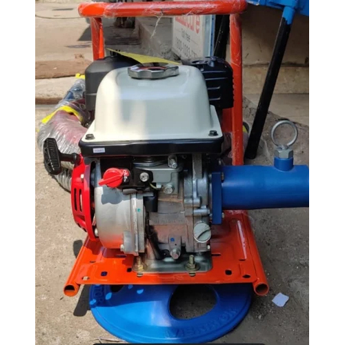 Honda Petrol Concrete Vibirator