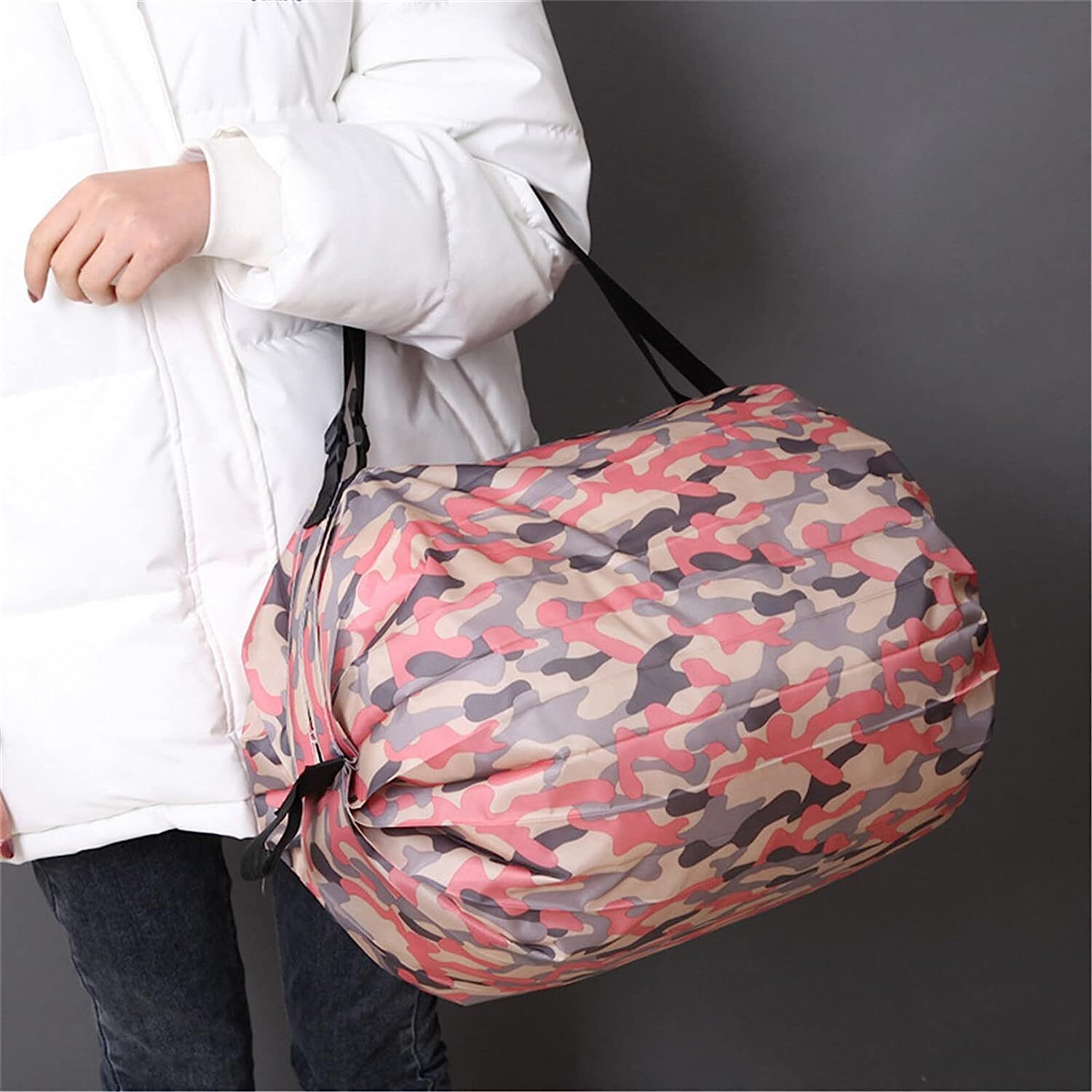 Foldable shopping bag