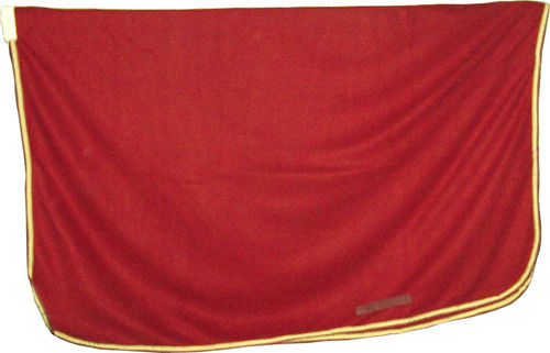 STANDARD NECK POLAR FLEECE RUG RED