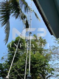 Gi Galvanized Telecom Tower Mast - Color: Silver