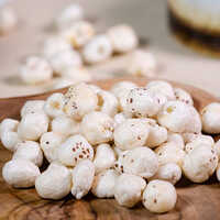 Common Dry Makhana