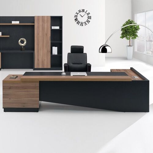 BLD OFFICE TABLE 1005