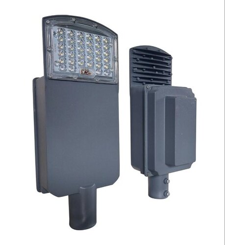 Lens Model Semi Integrated Solar Street Light