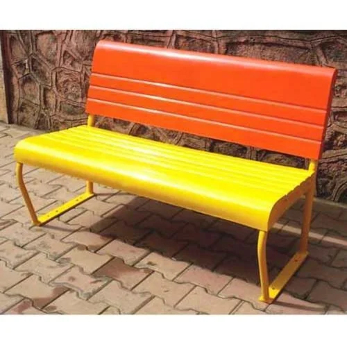 Multicolor Garden Frp Bench