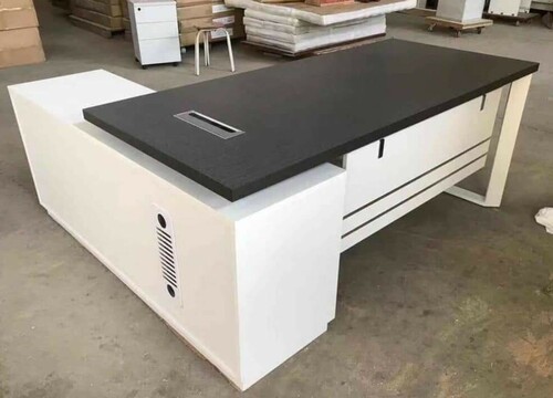 BLD OFFICE TABLE 1038