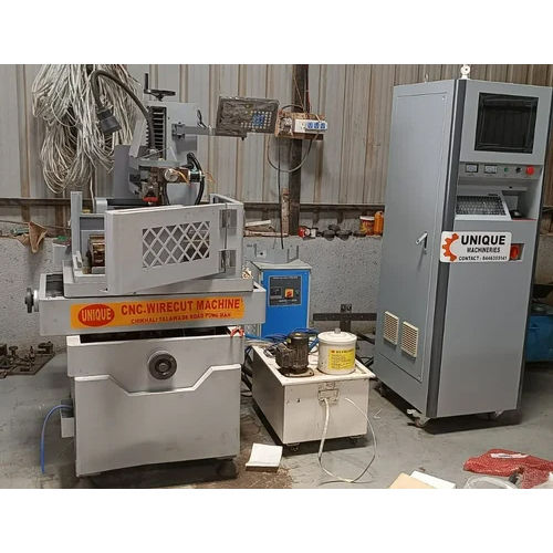 CNC EDM Wire Cut Machine