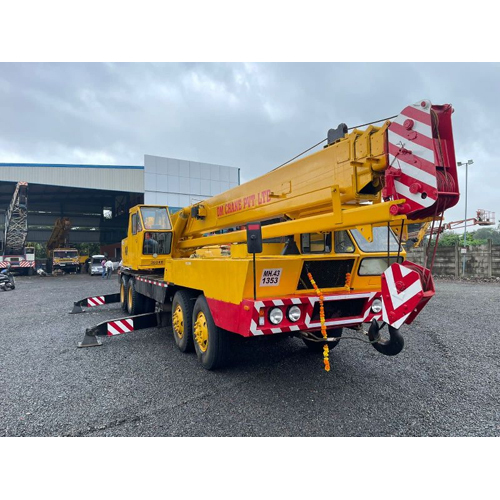 30 Ton Telescopic Crane