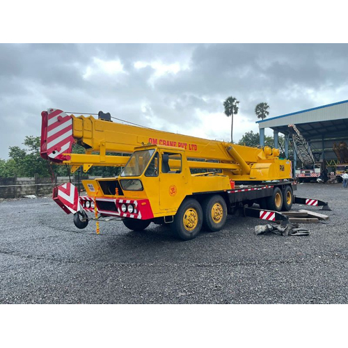 30 Ton Telescopic Crane