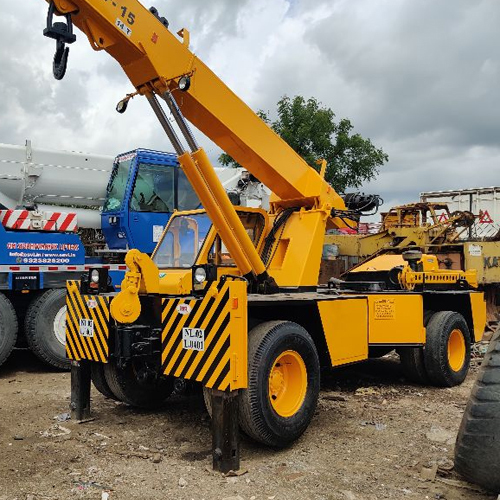 Escorts F15 Pick N Carry Crane Rental सेवाएं
