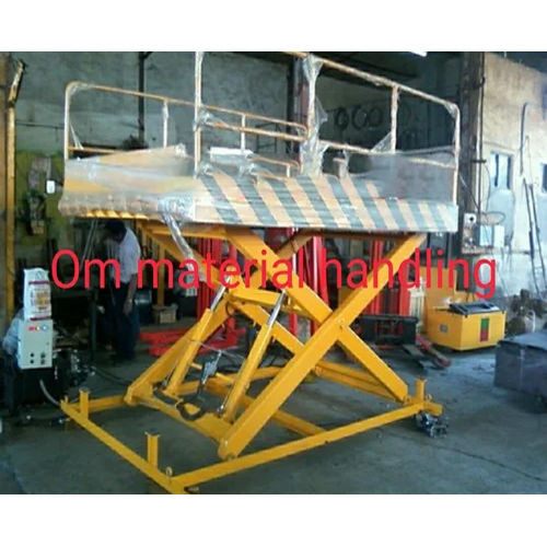 Steel Self Propelled Scissor Lift