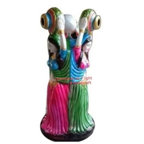 FRP Welcome Lady Statue