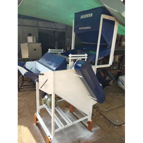 Peanut Peeling Machine Capacity: 1000 Kg/Hr