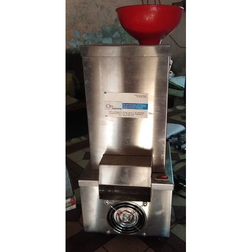 Electric garlic peeling machine