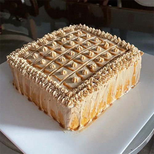 Sweet Dulce De Leche Cake