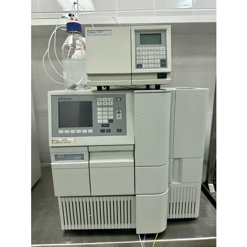 White Refurbished Quaternary Hplc With Uv Detector