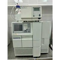 White Refurbished Quaternary Hplc With Uv Detector