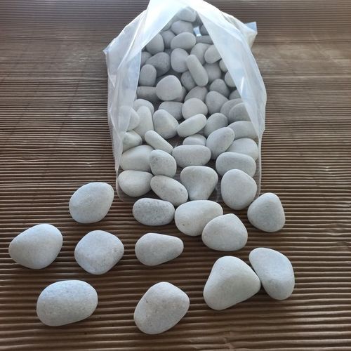 big white marble pebble stones for garden decoration and landscaping