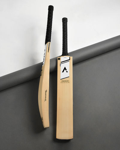 Brown Wooden Cricket Bat