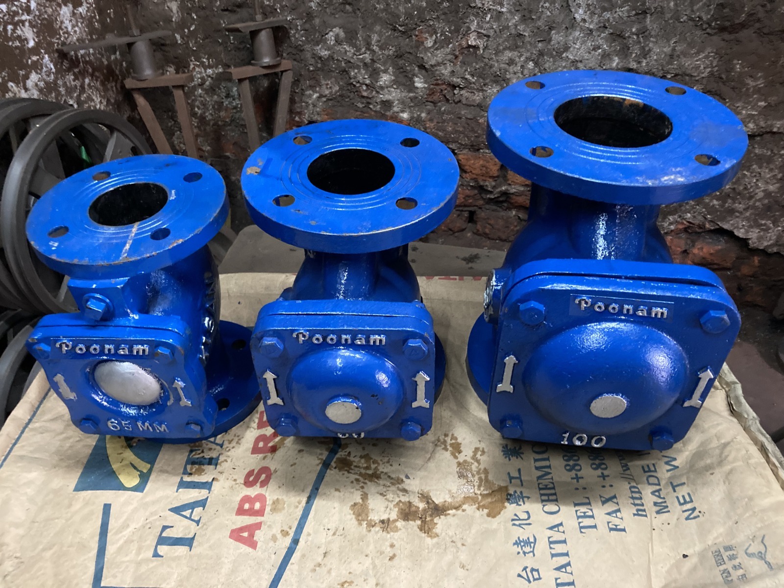 CI BALL TYPE NONE RETURN VALVES