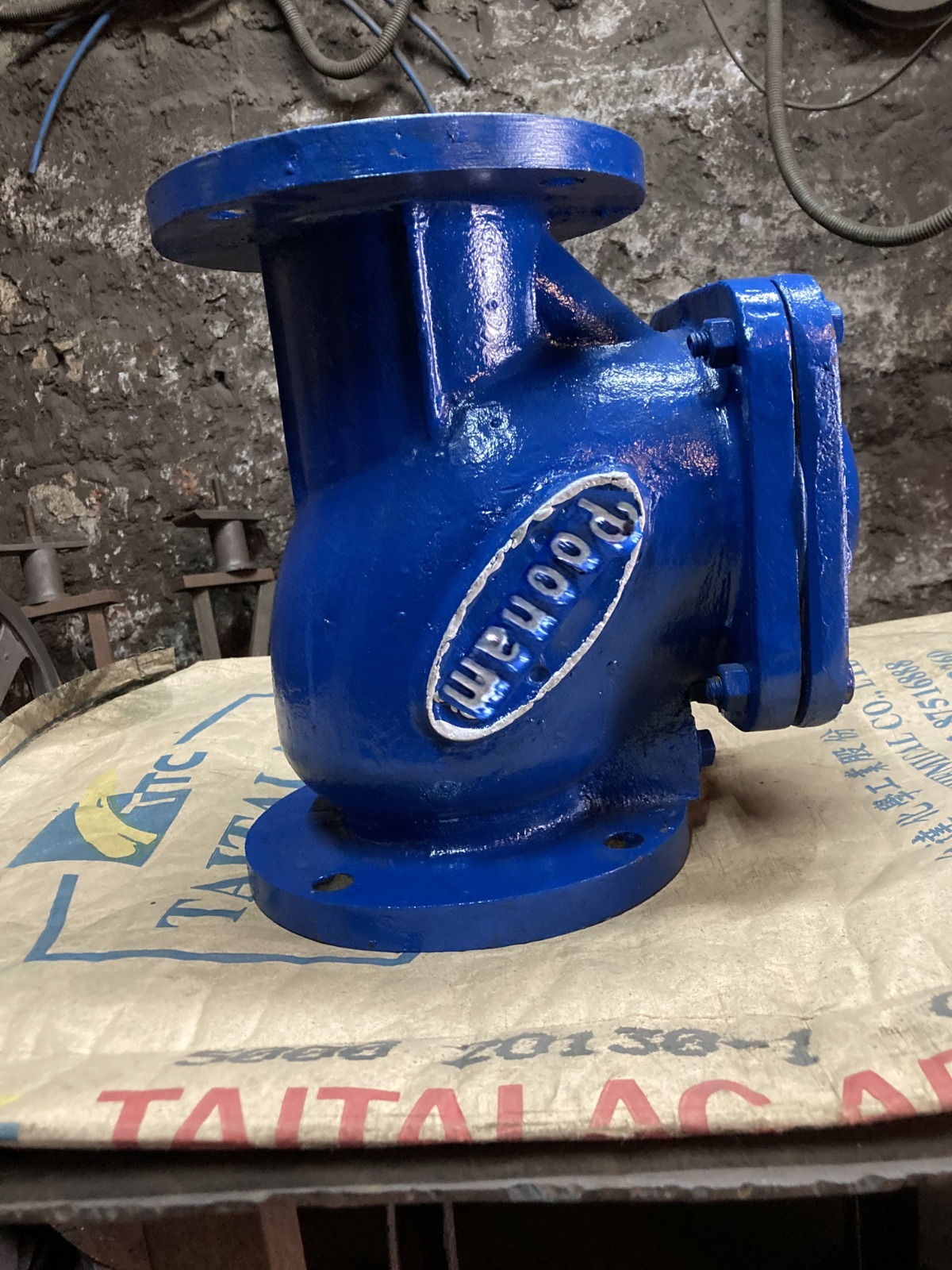 CI BALL TYPE NONE RETURN VALVES