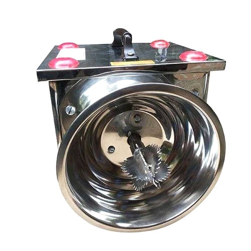 Semi Automatic Steel Coconut Scraper