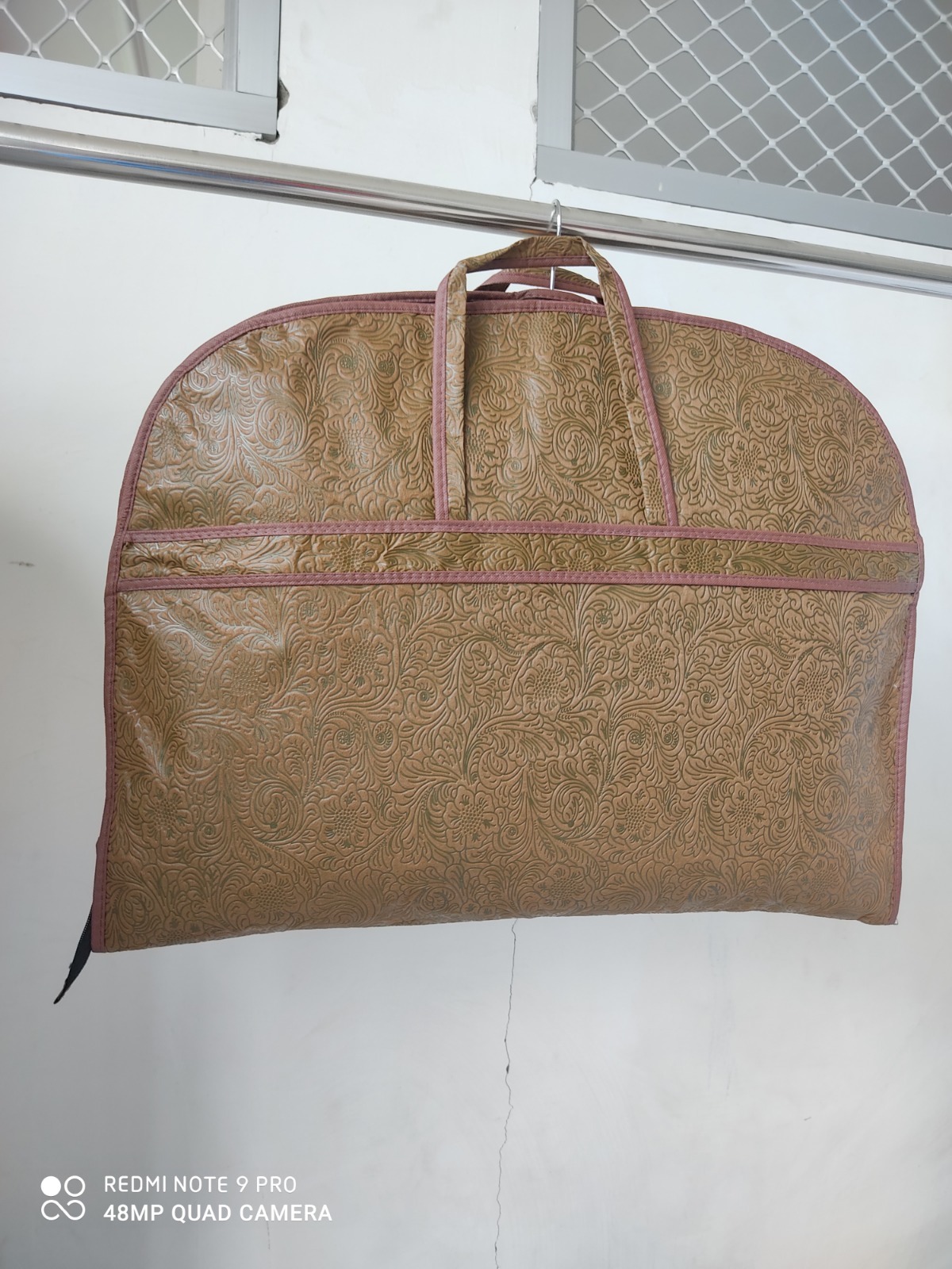 EMBOSS COAT COVER BEIGE