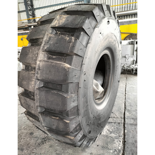 Heavy Duty Loader 29.5-29 Tyre - Diameter: 29 Inches