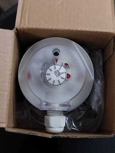 930.80 930.81 930.82 930.83 930.85 930.86 GEMTECH Air Differential Pressure Switch