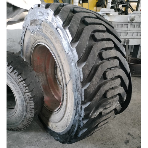 40-14-20 Boom Lift Tyre