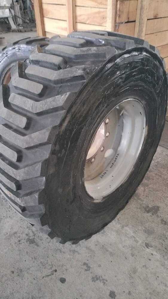 Boom Lift Tyre 18-625 Nhs - Diameter: 18 Inch