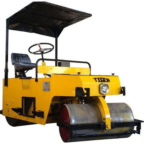 TIGER BRAND 4ft. EQUAL WHEEL 2TON STATIC TANDEM PITCH ROLLER