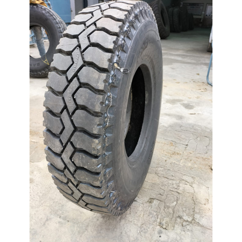 Jcb Front 900-16 Tyre - Diameter: 900 Mm